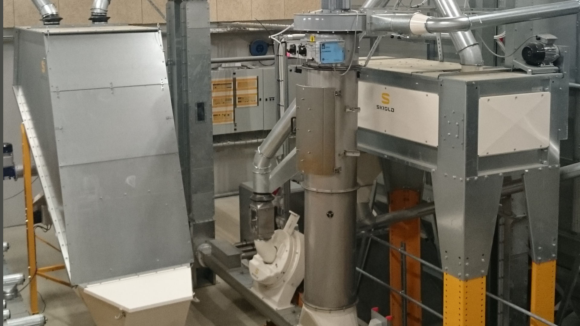SKIOLD är den ledande leverantören av renssystem för spannmål och andra råvaror
